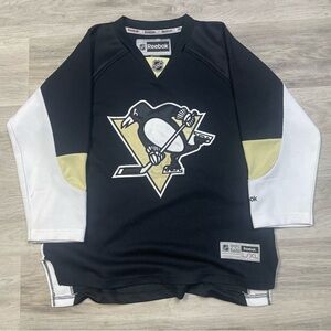 Reebok Pittsburgh Penguins  Black and White NHL Jersey size L
